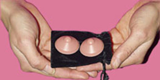 5 produk paling aneh yang pernah diciptakan untuk payudara