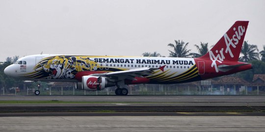 Permudah transaksi, AirAsia gandeng CIMB Niaga