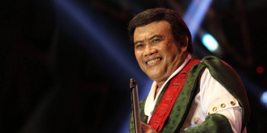 Ternyata Rhoma Irama sering tidur sambil peluk kaleng cokelat