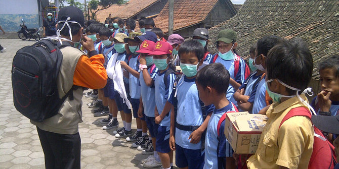 Guru Telanjangi Murid Di Oku Terancam Dipecat Guru Telanjangi Murid Di Oku Terancam Dipecat