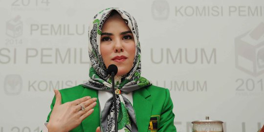 Caleg-caleg cantik ini gagal melenggang ke Senayan