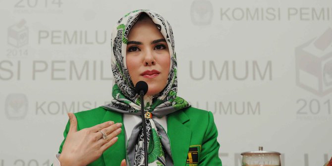 Caleg-caleg cantik ini gagal melenggang ke Senayan 