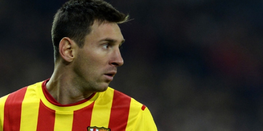 Pique tak mengerti kenapa banyak yang mengkritik Messi