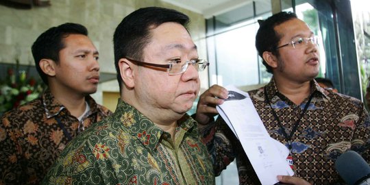 Di persidangan, Robert Tantular bantah suap Budi Mulya