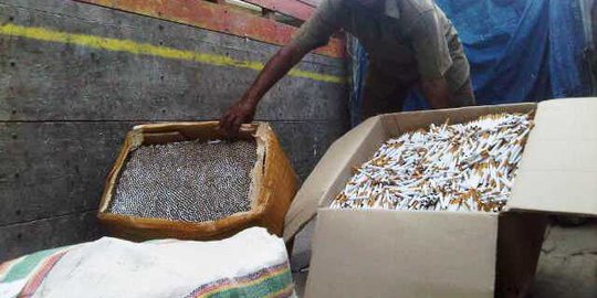 Rokok palsu tanpa pita cukai marak beredar di Rembang