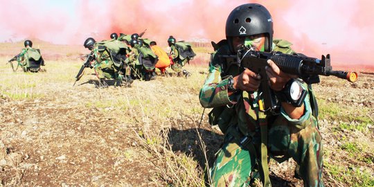 Duel di pasar malam, anggota Paskhas AU tewas ditembak Brimob