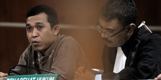 Hendra merasa dijebak anak Syarief Hasan
