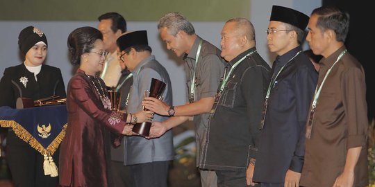 Jokowi terima penghargaan provinsi dengan perencanaan terbaik