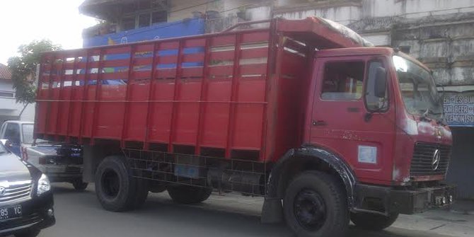 Ibu dan anak tewas terlindas truk tembakau di Magelang 