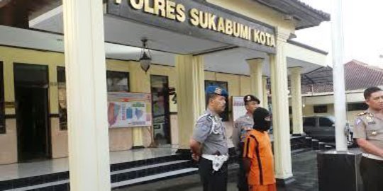 Emon pelaku sodomi puluhan bocah dikenal santun dan ramah