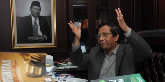 Bersaksi di sidang Akil, Mahfud MD tak mau simpan rahasia