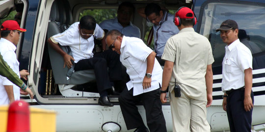 Pulang dari rumah Prabowo, Ical diiringi marching band