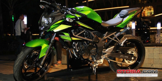 Kawasaki Z250 SL pas buat yang punya tinggi 170 cm