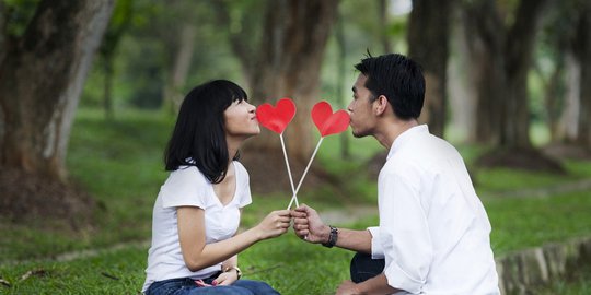 berpotongan lurus menutupi dahi rev1