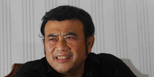 ini lagu sedih rhoma irama, mirip nasibnya di kancah politik