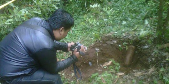Gali septic tank, warga temukan mortir peninggalan Belanda