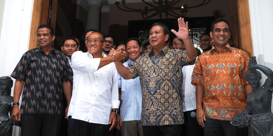 Ical mesra dengan Jokowi, ini kata Prabowo