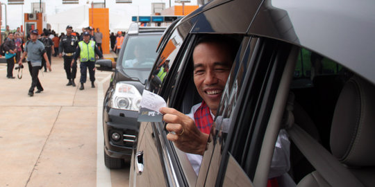 Hadiri deklarasi di DPP PDIP, Jokowi pakai mobil dinas