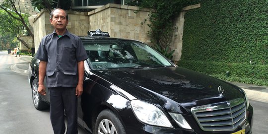 Kisah Warsiman, bersyukur bisa jadi sopir Mercy