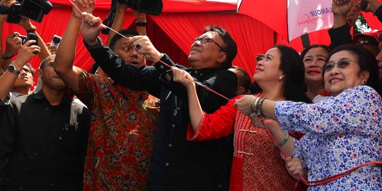 Megawati hadiri peletakan batu pertama Kantor PDIP di Menteng