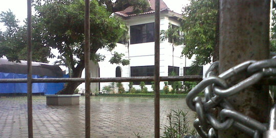 Pemkot Bekasi kembali gembok Masjid Ahmadiyah
