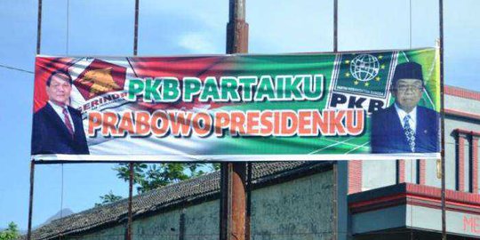 Beredar spanduk PKB malah dukung Prabowo di Jatim