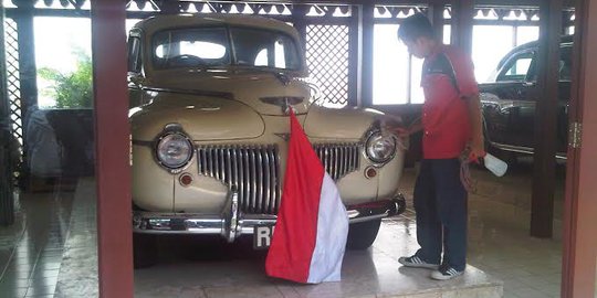 Deklarasi Jokowi-JK, mobil kepresidenan Gedung Joang dibersihkan