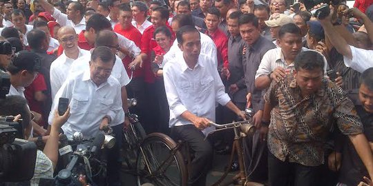 Jokowi-JK resmi daftar di KPU, PDIP minta restu rakyat Indonesia