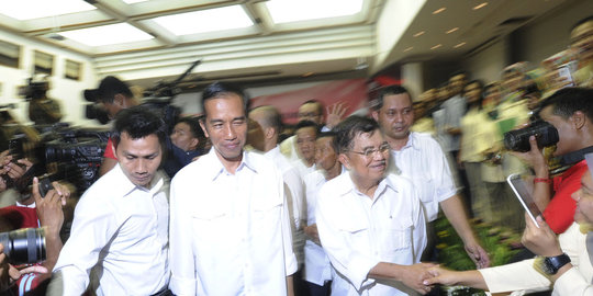 massa riil jokowi miliki mesin partai rev5