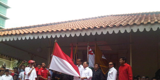 simbol perjuangan kaum muda rev3