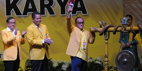 5 Rapor merah Ical pimpin Golkar