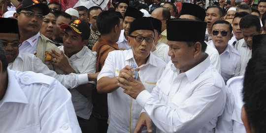 Prabowo: Saya tahu hatinya Ical