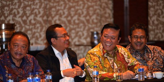 golkar mulai rapatkan barisan rev3