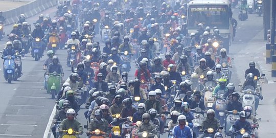 Ribuan motor Vespa padati Jalan MH Thamrin