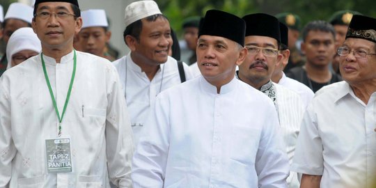 Posko relawan Jokowi dibakar, Hatta minta polisi usut tuntas