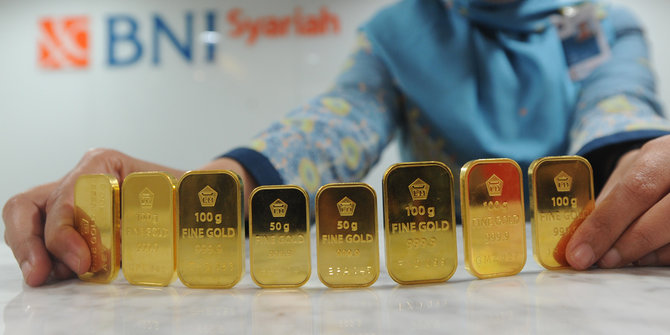 Harga emas anjlok Rp 5.000 per gram  merdeka.com