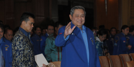 Politik labil ala Demokrat, SBY cari jalan aman?