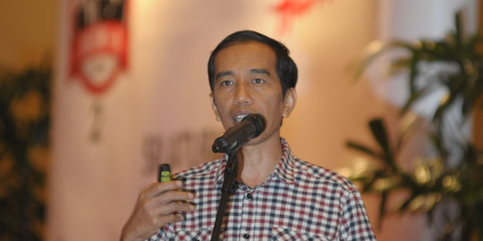 Jokowi janji beli kapal selam dan pesawat pengintai tanpa awak