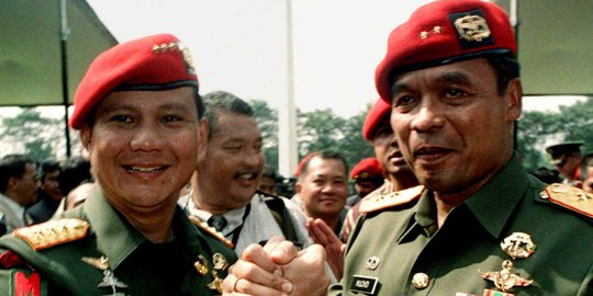 Kiprah jenderal seangkatan Prabowo di Pilpres 2014