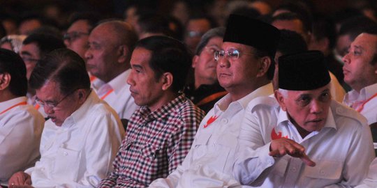 Tak henti-hentinya Adian Napitupulu cibir Prabowo