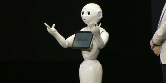 Pepper, robot pertama yang bisa mengerti perasaan