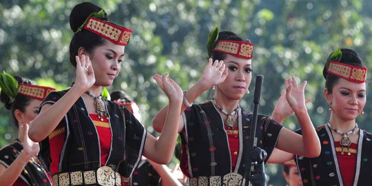 Khawatir punah, Pemkab Humbahas bina guru kesenian musik Batak