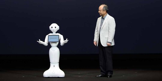 Canggihnya robot humanoid pertama di dunia yang punya 'perasaan'
