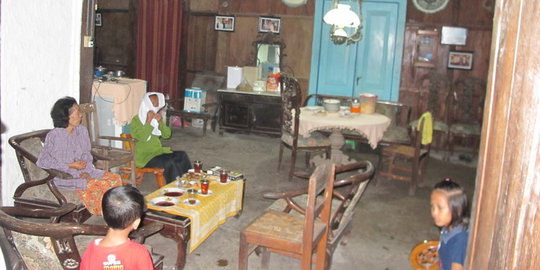 Menelusuri sejarah masa kecil Soekarno di rumah 'Ndalem Pojok'