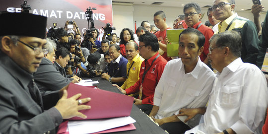 Diduga daftar capres pakai KTP palsu, Jokowi dilaporkan Bawaslu