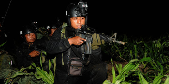 Aksi pasukan elite TNI gelar operasi senyap di Situbondo