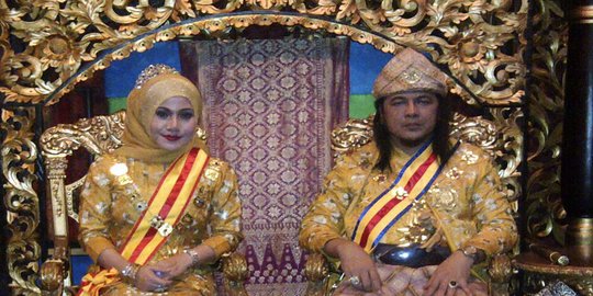 berganti keraton pun hanya janji rev2