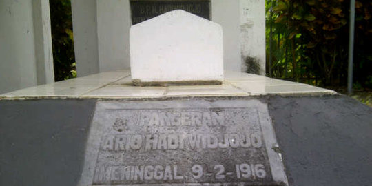 Mengintip makam Kanjeng Ratu Sekar Kedaton di Manado