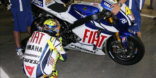 5 ritual unik yang dilakukan pembalap top motogp