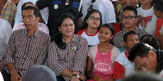 Unduh 6200 Koleksi Gambar Foto Keluarga Jokowi  